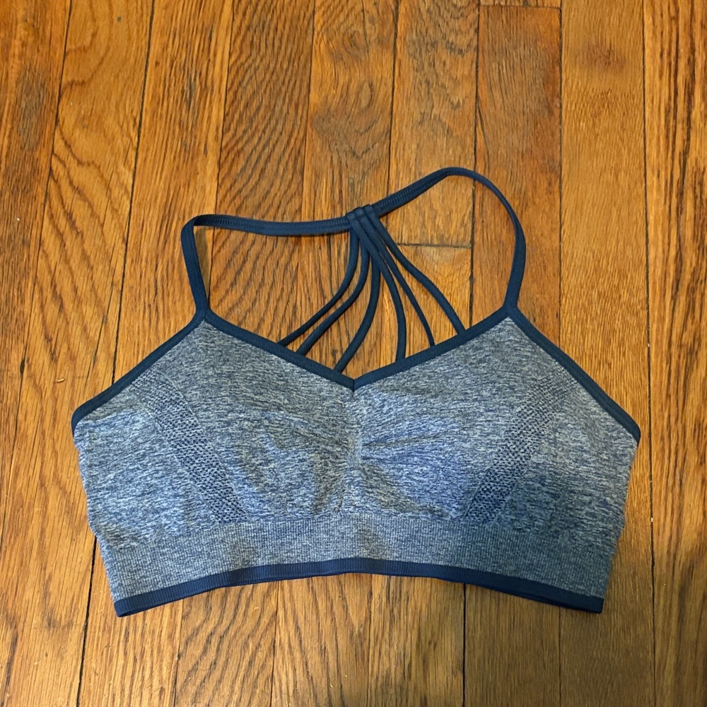 Women’s Sports Bra